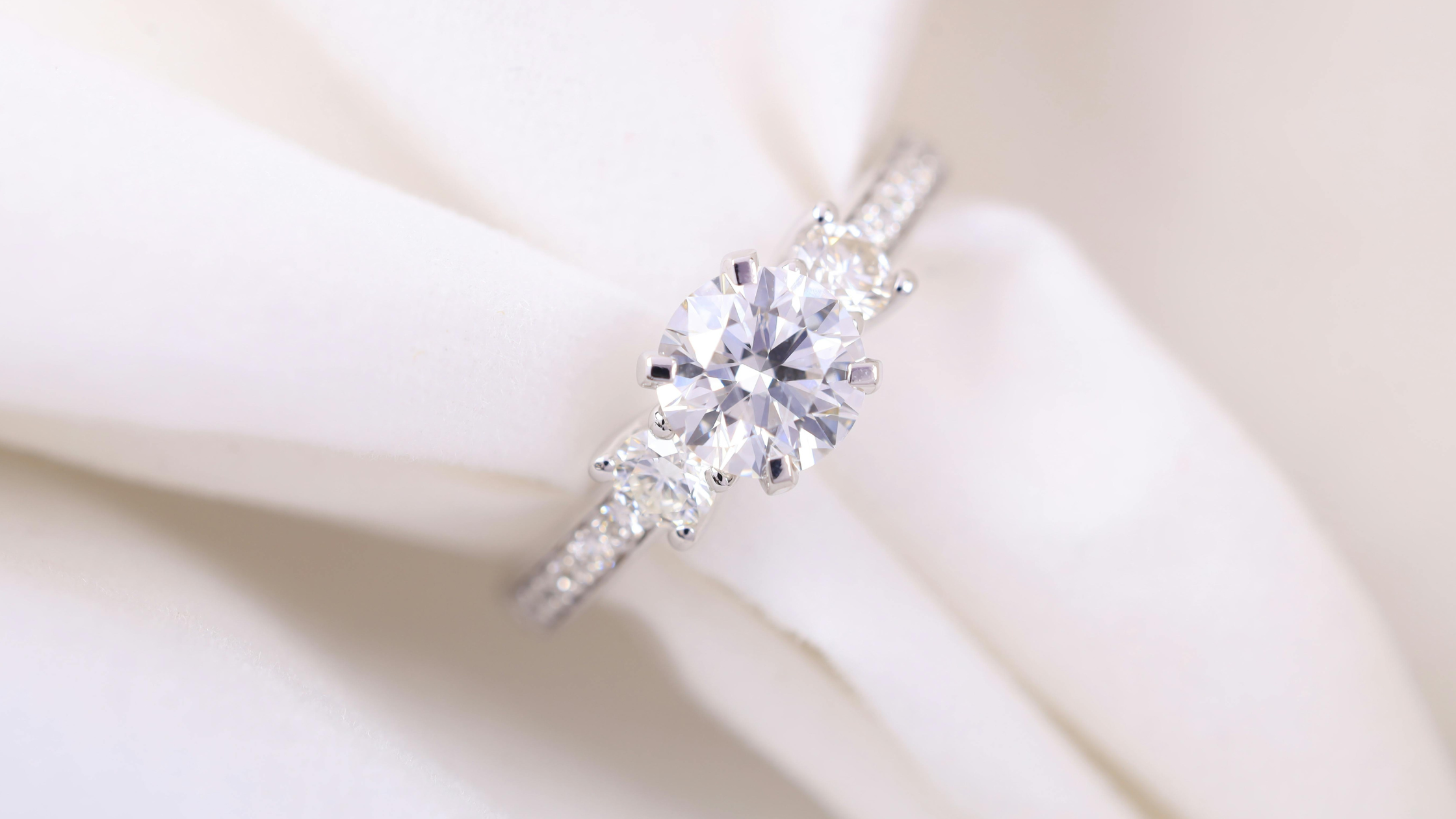 Sell Estate Jewelry in Independence, MO